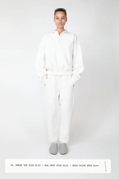 Look 76
